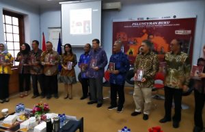 “Mengurai Benang Kusut Keadilan Perkara Barnabas Suebu”