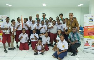 “Bersinar Bersama” Anak-Anak Papua