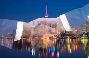 MENYAMBUNGKAN PEMBELI DAN PENJUAL