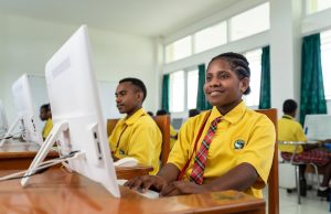 Komitmen Freeport Tak Pernah Kendor untuk Papua Sehat dan Papua Cerdas