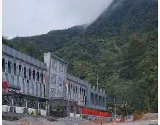 Harapan Dari Waa Banti di Tengah Deru Tanah