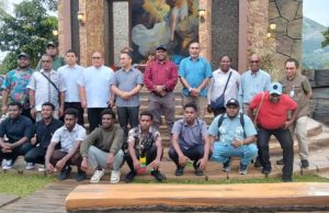 Menyemai Benih Calon Imam Katolik Amungme dan Kamoro di Kaki Gunung Lokon