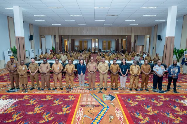 Sosialisasi Program Pensiun Bagi Aparatur Sipil Negara (ASN) di Lingkungan Pemerintah Se-Provinsi Papua Tengah bertempat di Ballroom Kantor Gubernur Papua Tengah