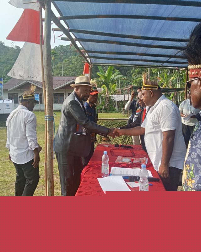 PEMILIHAN KEPALA SUKU DI mOR
